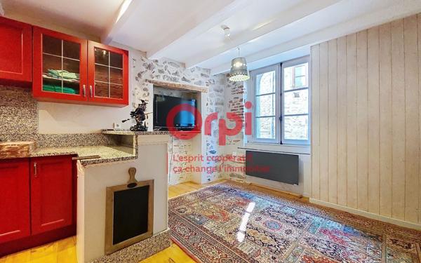 Maison à louer    3 pièces •  Villefranche-de-Conflent