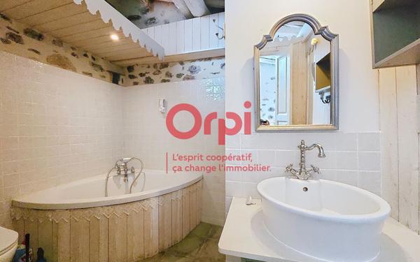 Maison à louer    3 pièces •  Villefranche-de-Conflent