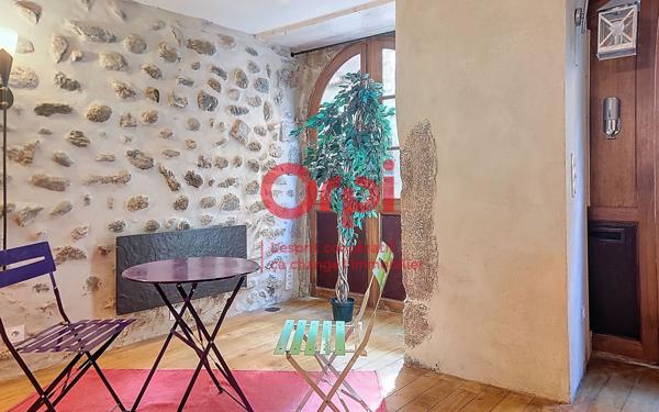 Maison à louer    3 pièces •  Villefranche-de-Conflent