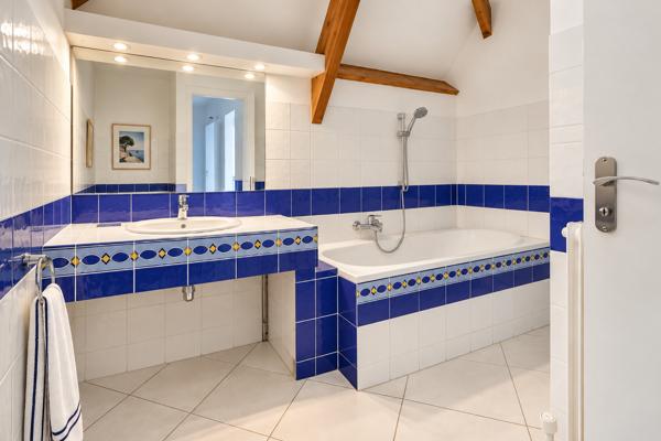 FOURQUEUX ST GERMAIN - MAISON 137m² sur 482m² de terrain.
