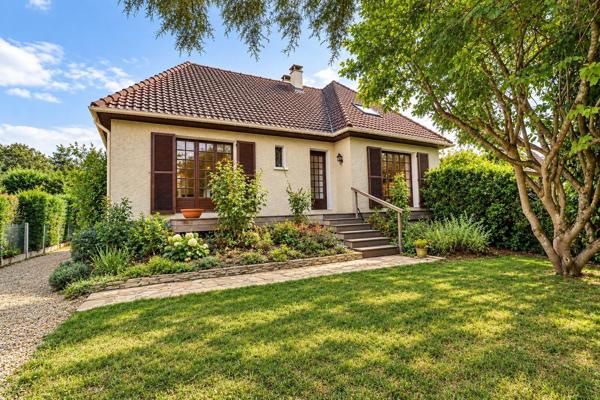 FOURQUEUX ST GERMAIN - MAISON 137m² sur 482m² de terrain.