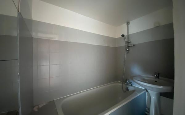 Appartement à vendre    1 pièce • 28,82 m2 Dieppe