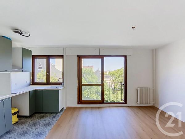 Appartement F2 à vendre  2 pièces - 41,12 m 2   PANTIN  - 93