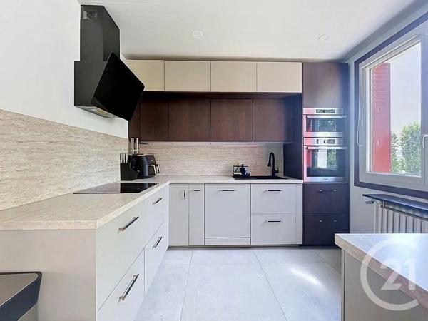 Maison à vendre  5 pièces - 105 m 2   FRESNES  - 94