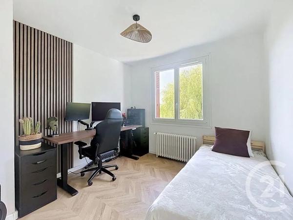 Maison à vendre  5 pièces - 105 m 2   FRESNES  - 94