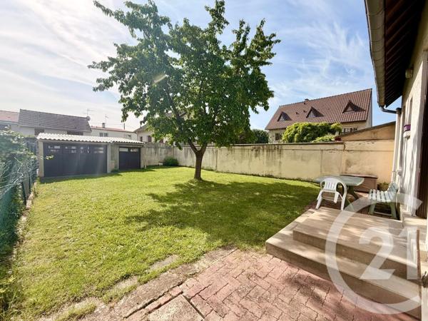 Maison à vendre  4 pièces - 87,96 m 2   BEAUCHAMP  - 95