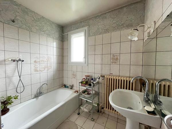 Maison à vendre à Langres en Haute-Marne (52200), ref : ARML115727