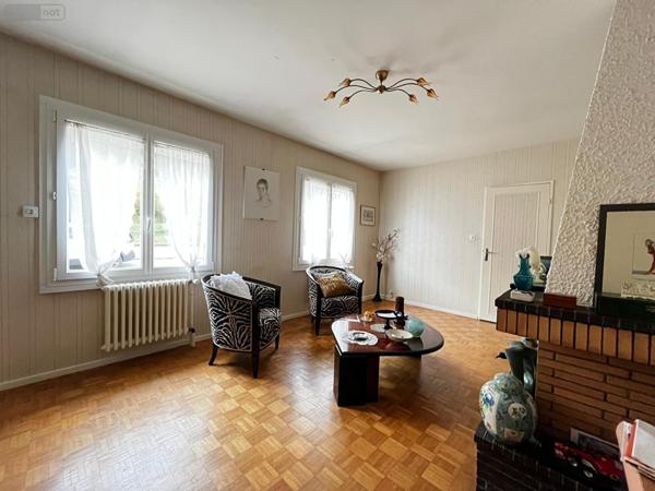 Maison à vendre à Langres en Haute-Marne (52200), ref : ARML115727