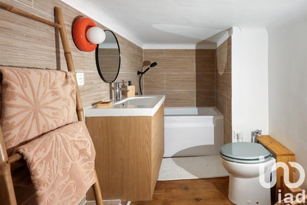 Appartement à vendre 4 pièces 64 m² Saint-Cyr-sur-Mer