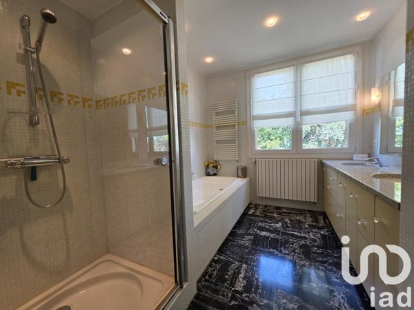 Maison à vendre 12 pièces 310 m² Bretenoux