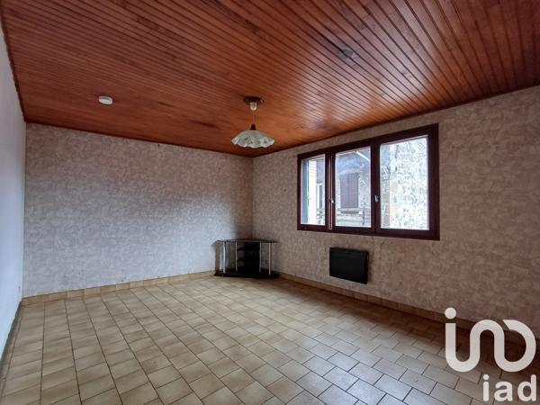 Maison 3 pièces de 57 m² à Pont-de-Labeaume (07380)