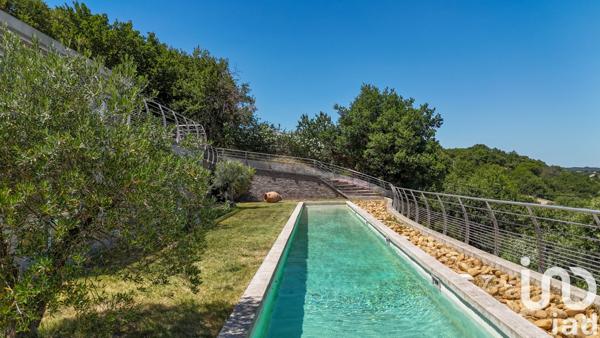 House for sale 6 rooms 196 m² Rochefort-du-Gard