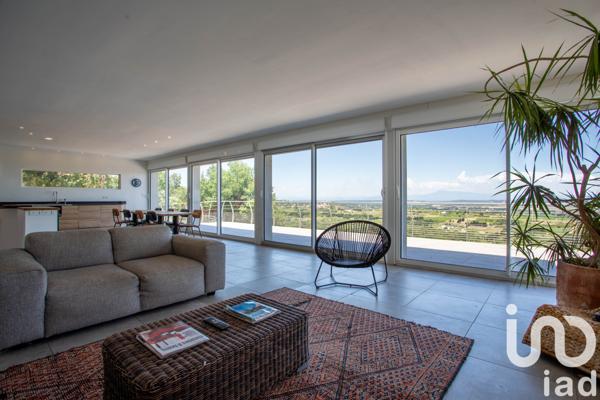 House for sale 6 rooms 196 m² Rochefort-du-Gard