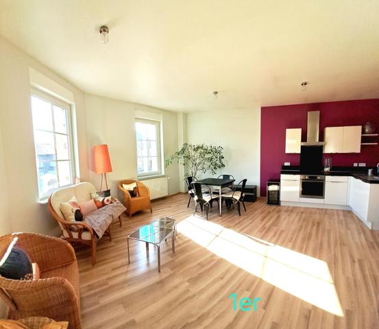 Immeuble composé d'appartements meublés prêts à louer !