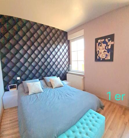 Immeuble composé d'appartements meublés prêts à louer !