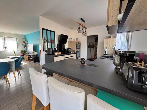 Vente                                                      Maison
                        
                     3 pièces                      72 m2                     à Anet