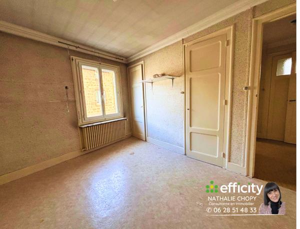 Local Commercial 8 pièces - 215 m² Exclusivité efficity
