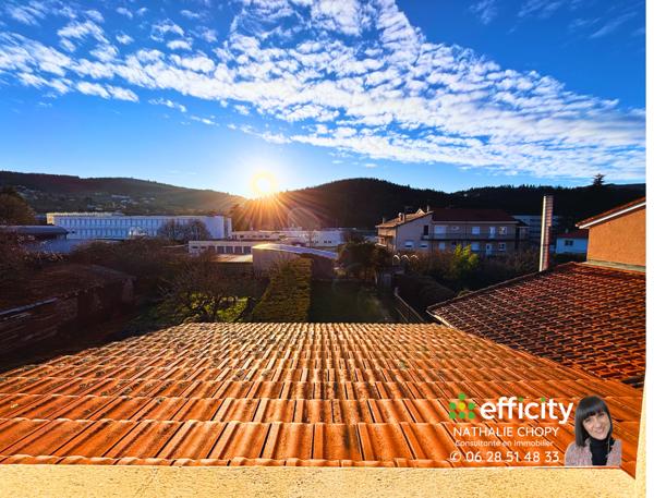 Local Commercial 8 pièces - 215 m² Exclusivité efficity