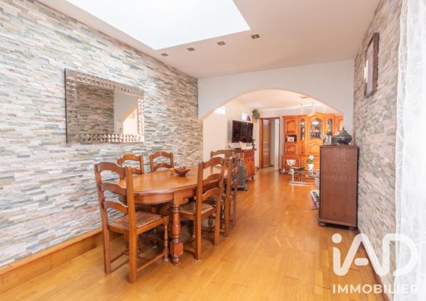 Maison à vendre 4 pièces 77,6 m² Houilles