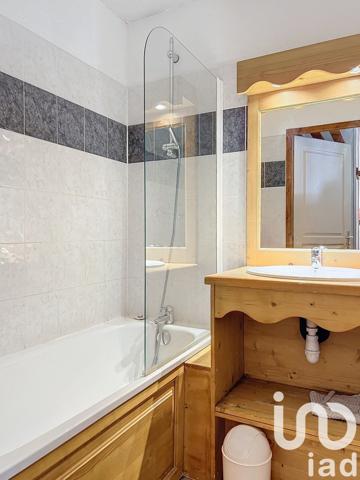 Appartement 3 pièces de 35 m² à Les Orres (05200)