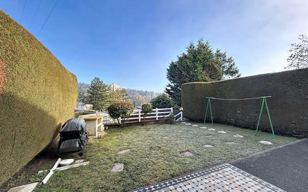 Maison à vendre    4 pièces •  Saint-Étienne