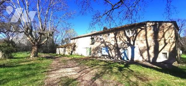 Propriété à Vendre à Saint-Martin-de-Crau (13310) en Bouches-du-Rhône (13)

Nous vous présent...