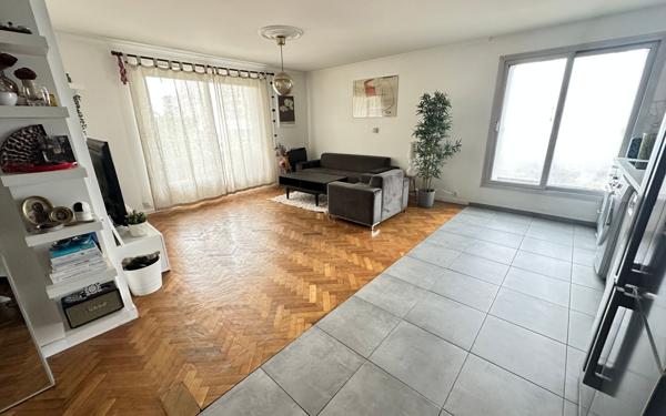 Appartement à vendre    4 pièces • 72,11 m2 Villemomble