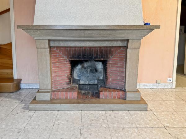 Maison à vendre 5 pièces LA CLAYETTE (71) - 94 m² - 2 chambres - sous-sol complet - véranda - terrain 548 m²