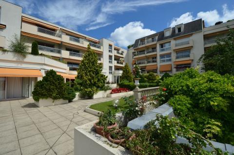 Nogent-sur-Marne (94130) Location appartement meublé 2 pièces 46 m² en résidence Hespérides à Nogent sur Marne (94130)