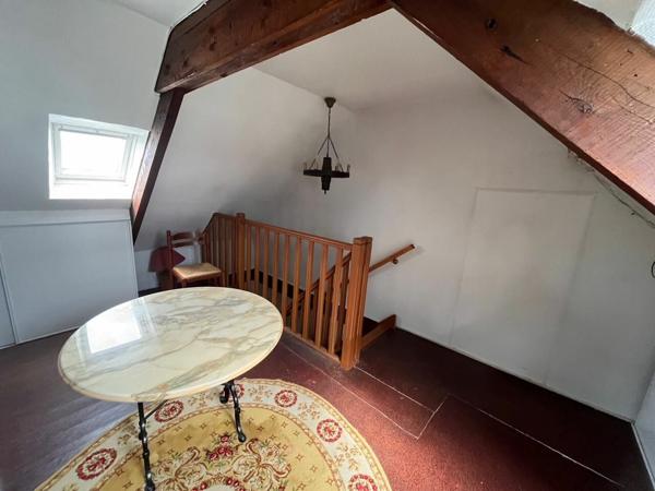 Maison à vendre    4 pièces • 103 m2 Carhaix-Plouguer