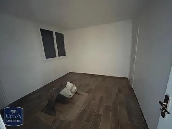 Appartement à louer 4 pièces 81.73m² Béziers (34500)