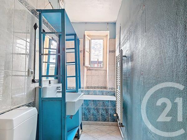 Appartement F4 à vendre  4 pièces - 77,97 m2 LEVALLOIS PERRET - 92