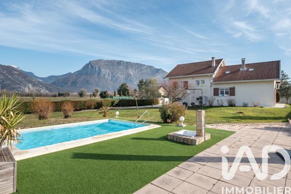 Maison à vendre 5 pièces 113 m² Noyarey