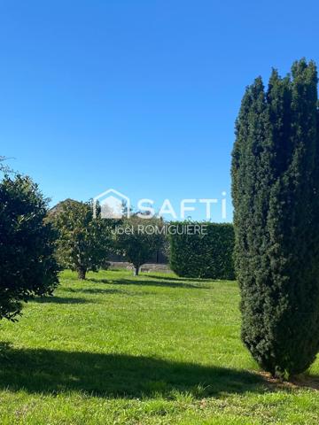 Maison avec terrain et dépendance