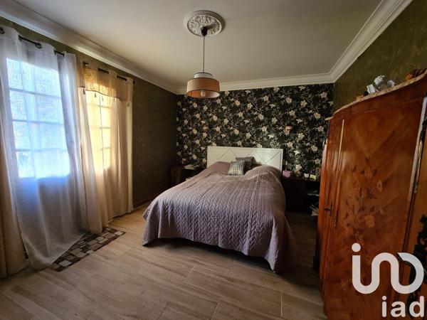 Maison 5 pièces de 200 m² à Prigonrieux (24130)