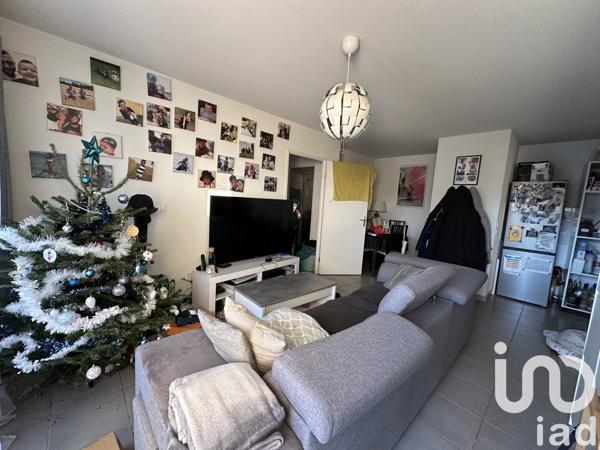 Appartement 3 pièces de 61 m² à Ambarès-et-Lagrave (33440)