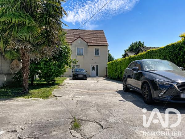 Maison à vendre 7 pièces 194,48 m² Osny