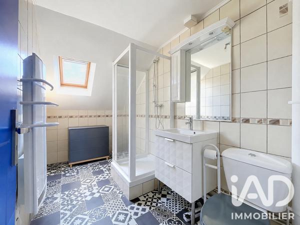 Maison à vendre 7 pièces 194,48 m² Osny