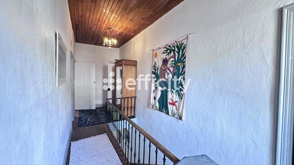 Maison 4 pièces - 166 m² Exclusivité efficity