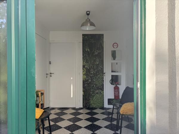 Immeuble
        
        - 143 m² 590 000 €*