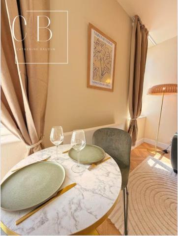 Studio  rénové 21m2 Marché de La Rochelle