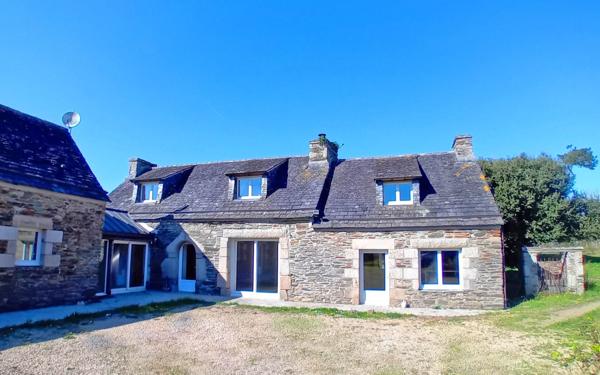 Maison à vendre    5 pièces • 196,35 m2 Plestin-les-Grèves