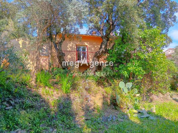 Maison à COGOLIN, 83310 - 5 pièces 107m²