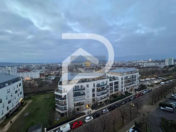 Vente                                                      Appartement
                        
                     2 pièces                      42 m2                     à Poissy