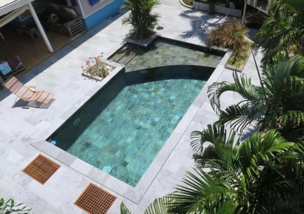 TRES BELLE VILLA AU FRANCOIS