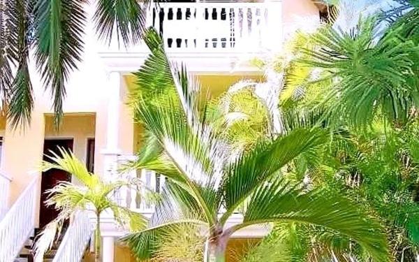 Appartement à vendre    3 pièces • 81 m2 Saint-Paul