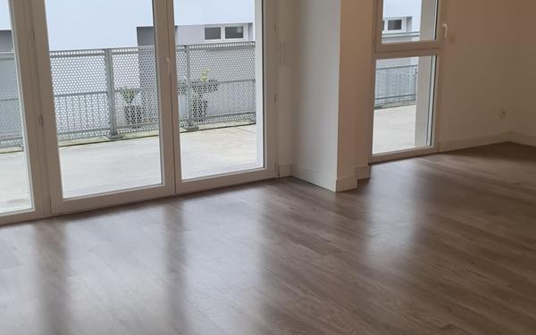 Appartement à louer    3 pièces •  Bègles