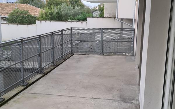 Appartement à louer    3 pièces •  Bègles