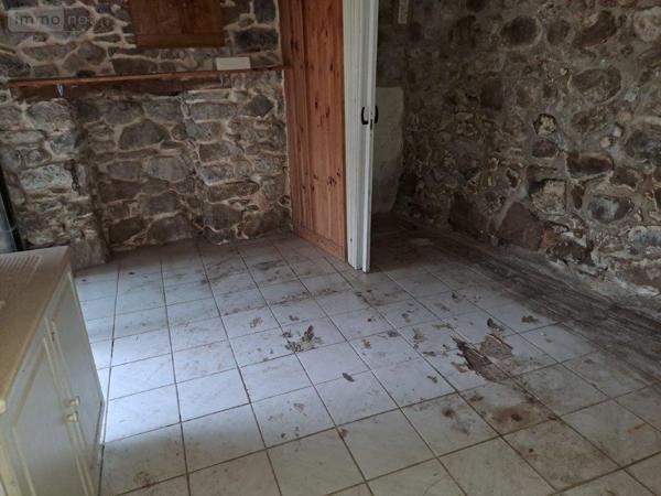 Maison à vendre à Coren dans le Cantal (15100), ref : 044/1059