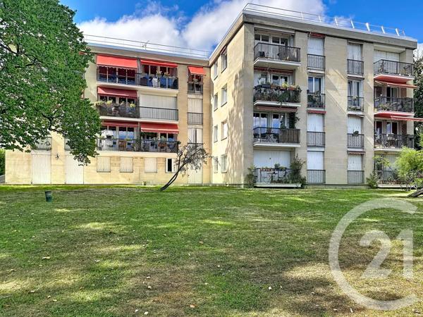 Appartement F3 à vendre  3 pièces - 77,46 m 2   LE CHESNAY  - 78